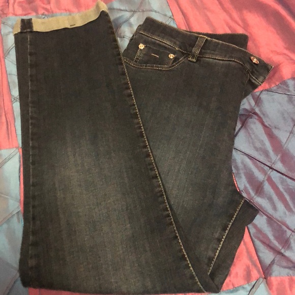 jeans.NWT - Picture 3 of 7